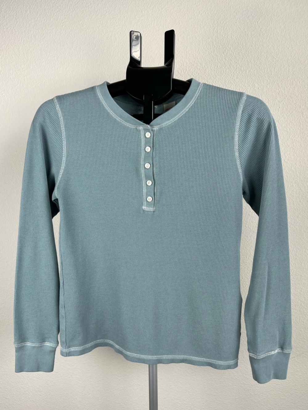 Levis Waffle Knit Henley Top Womens M Blue Long Sleeve Thermal Casual Basic Y2K